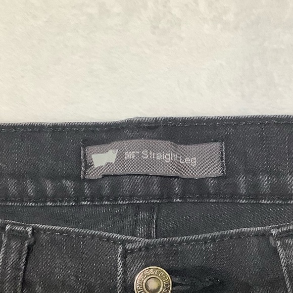 Levi’s 505 Women’s Straight Leg Black Jeans Size 12 Short - Picture 3 of 9